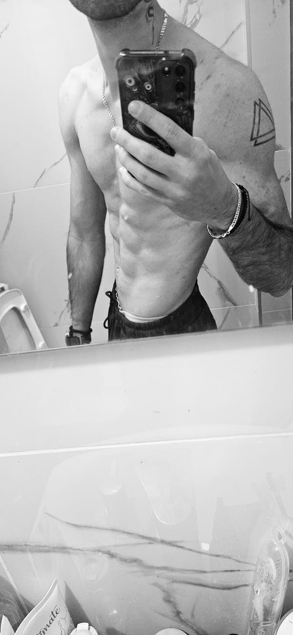 Mirror selfie captured in Plovdiv bathroom early morning