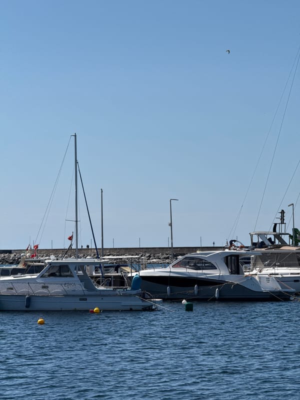 Şile harbor on a calm, clear summer day