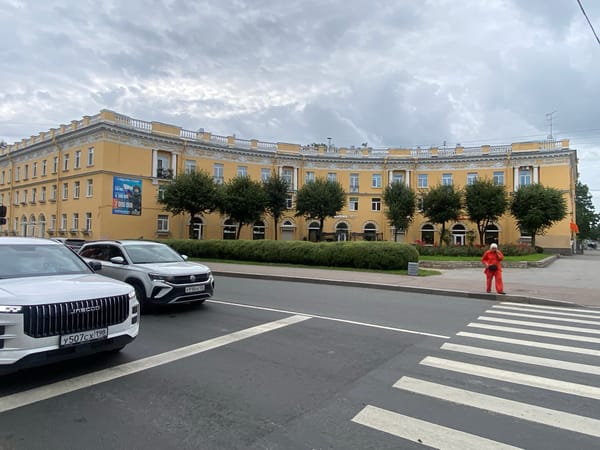 Quiet morning around Mimino restaurant in Pushkin, Russia