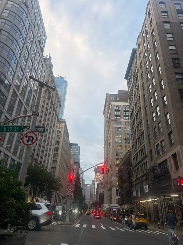 Rolling through Flatiron-NoMad streets in Manhattan traffic