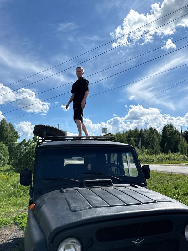 Rural Russians document casual moments around Zhigalki area