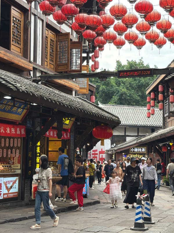 Unilever corporate group holds team away day in Chongqing