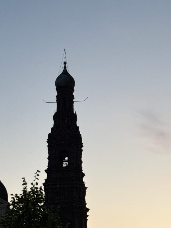 Kazan at dusk: historic churches, street performers, local storefronts