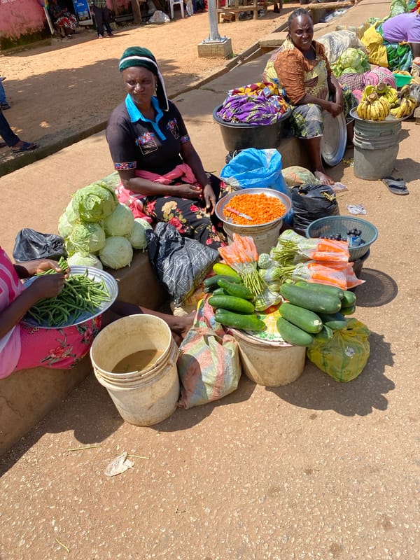 Bukuru market day: goods, produce, and street activity