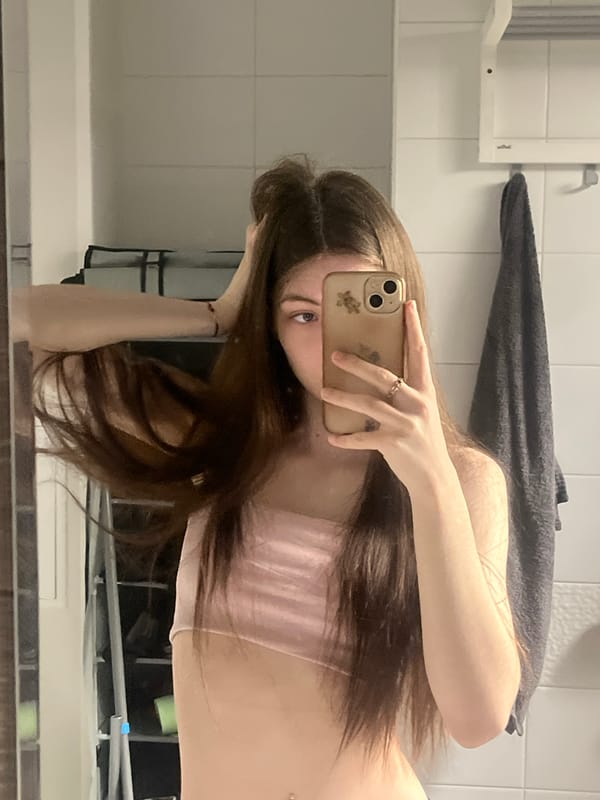 Mirror selfie taken in Saint Petersburg bathroom