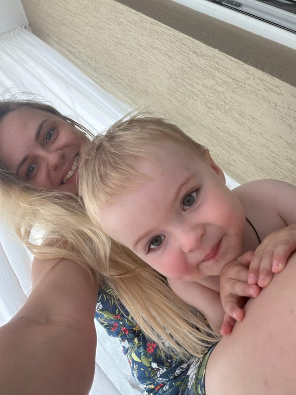 Casual selfie session with a puppy and toddler in Votkinsk