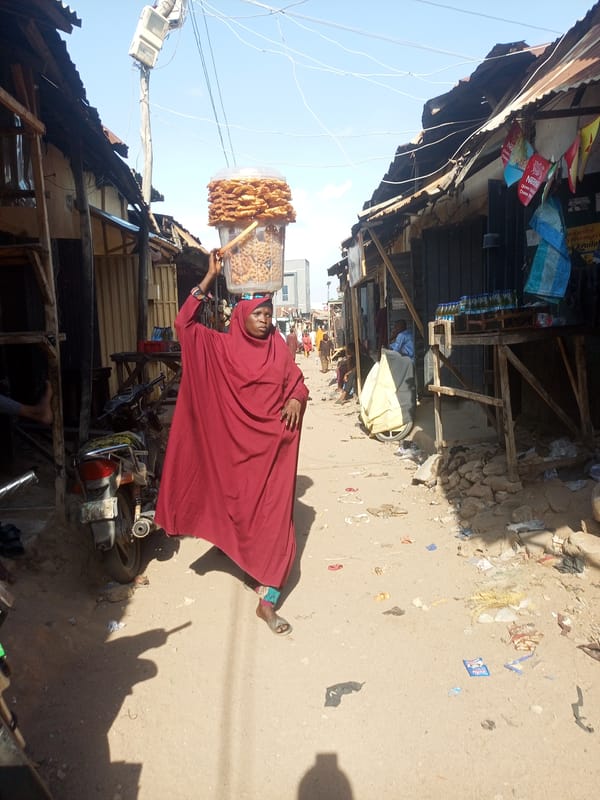 Daily street life documented in Abarakan Niger commercial district