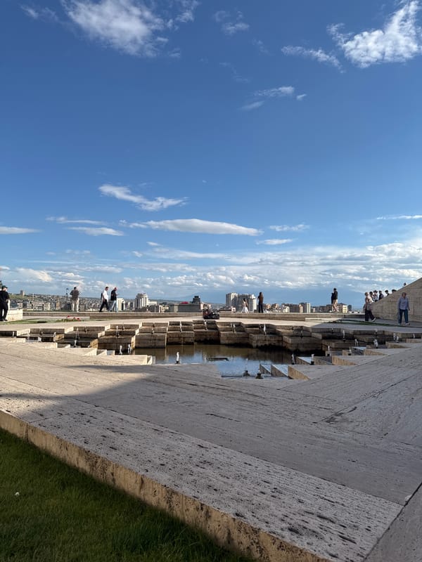 Tourist activity documented at Yerevan Cascade complex