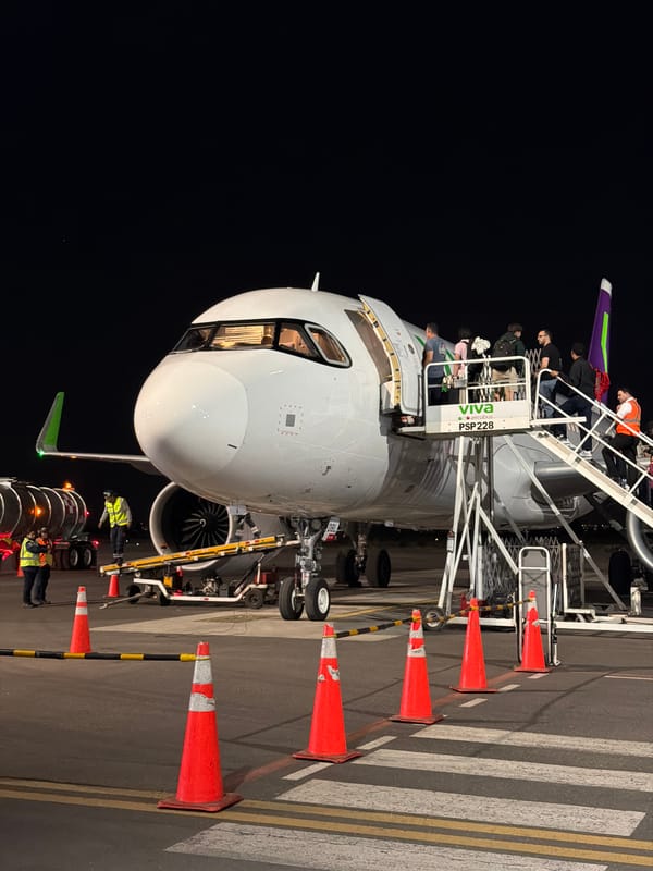 Early morning flight operations documented at Huejotzingo airport