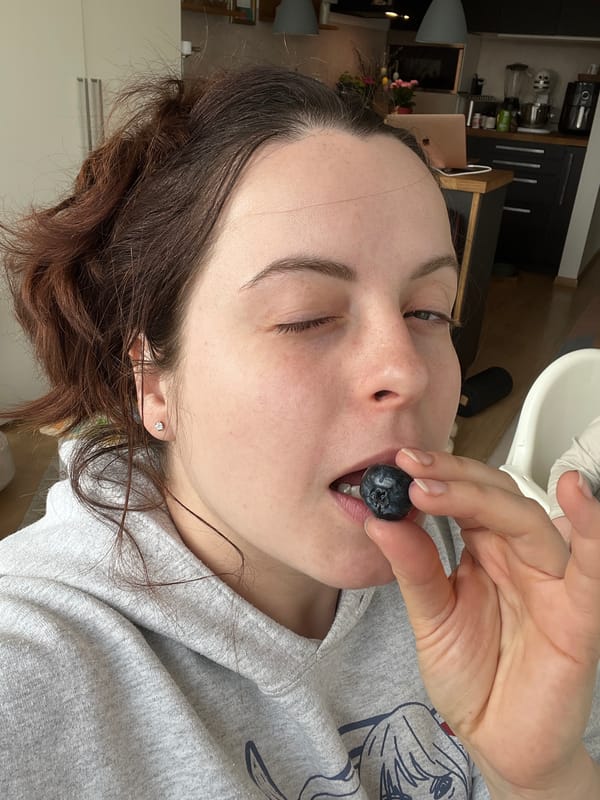 Morning domestic moments captured in Gangloff home