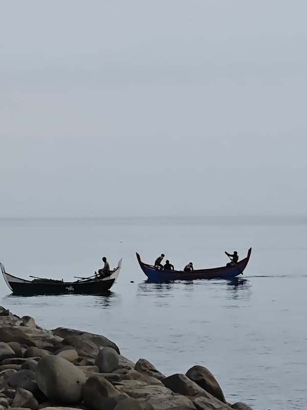 Serene dawn moments documented along Lhokseumawe coastline