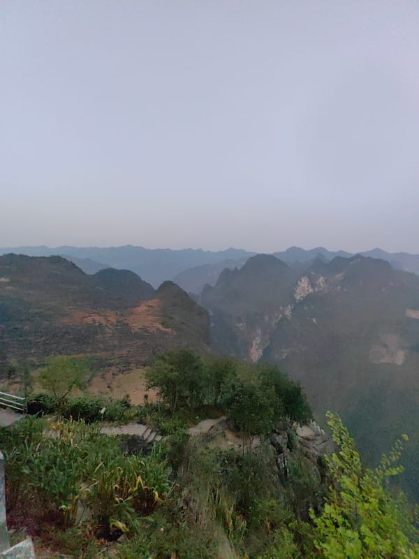 Mountain landscape captured in Mèo Vạc Commune, Vietnam