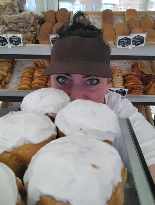 Woman spotted at bakery in Votkinsk, Russia