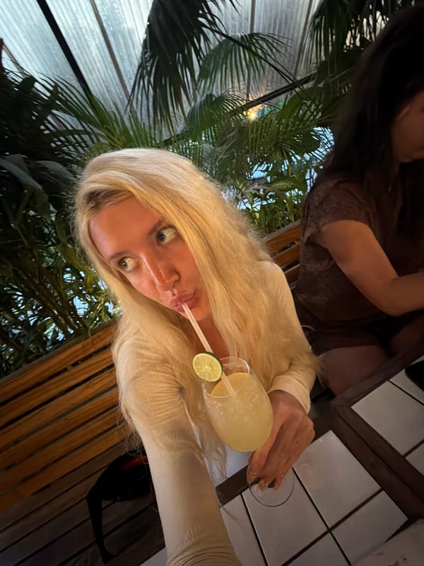 Brunch at Livingstone Cafe in North Kuta, Bali