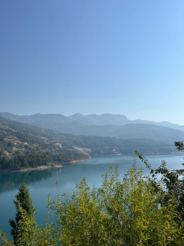 Dim Dam reservoir in Alanya, vivid water and hillside views