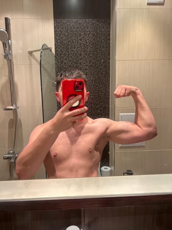 Evening in with city views, gym selfies, and late-night rooftop shots