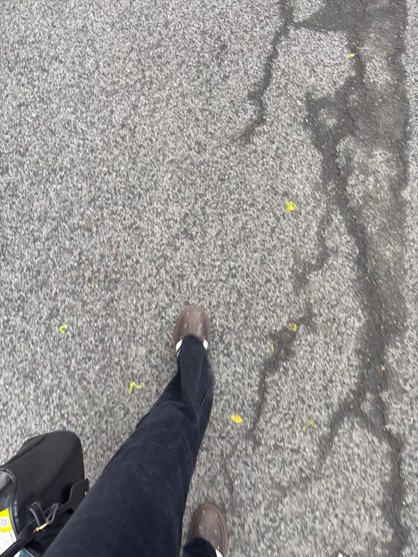 Woman documents brief urban walk through Russian city