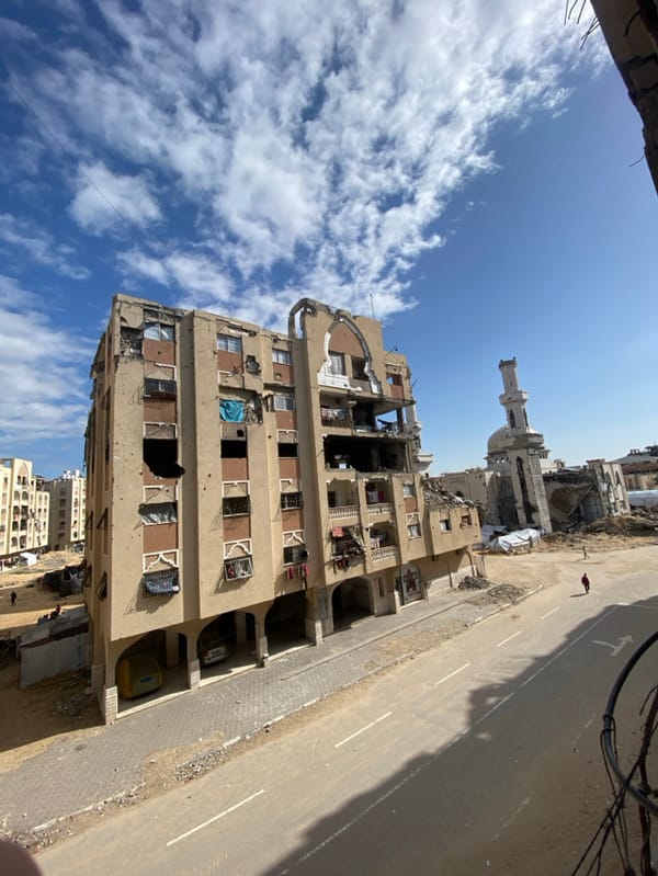 Khan Yunis Shows Widespread Destruction and Displacement Camps