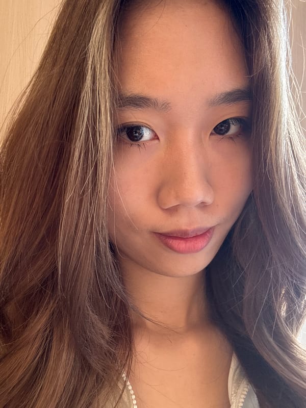 Woman documents morning routine across Yuzhong District locations