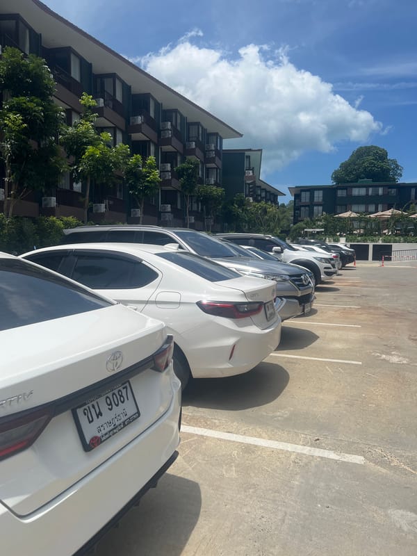 Morning tour of a Ko Samui resort, inside and out