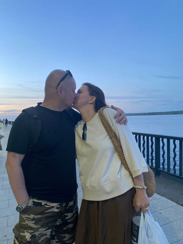Intimate moments captured across Chaikovsky, Russia locations