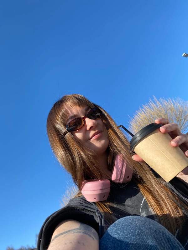 Woman documents winter day out in Votkinsk, Russia