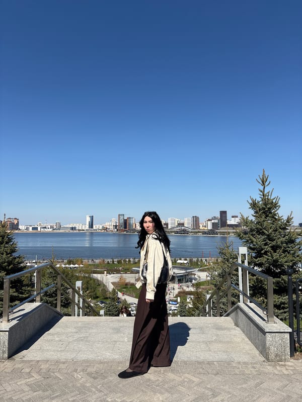 Weekend leisure activities captured across Kazan's riverside parks