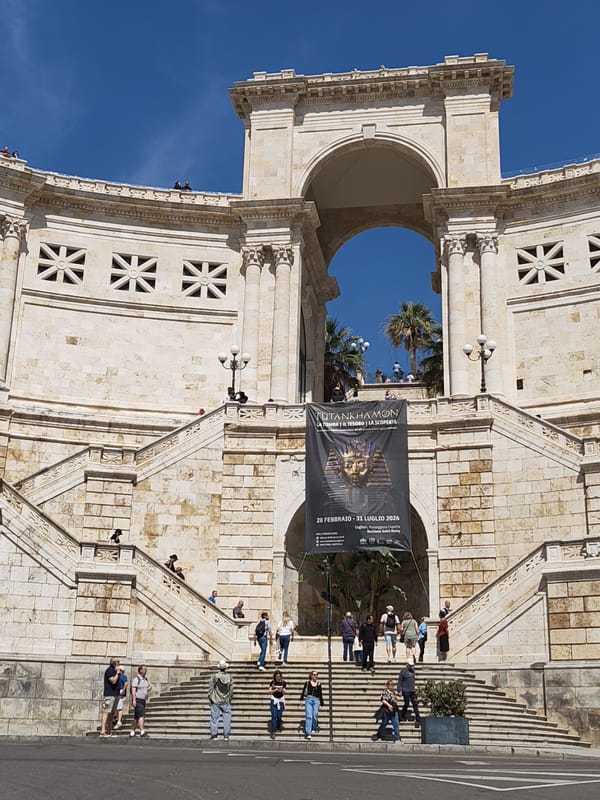 Morning tourist activity documented around Cagliari's historic center