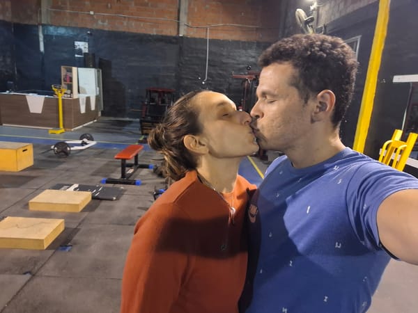 Friday evening gym sessions documented in Wilde, Argentina