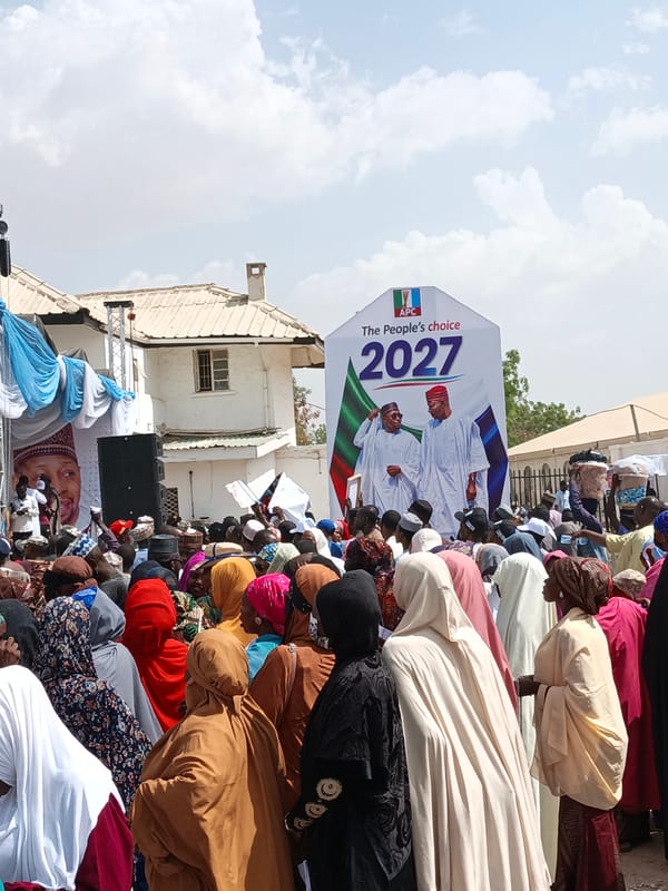 Political rally draws crowds in Giginyu, Nigeria
