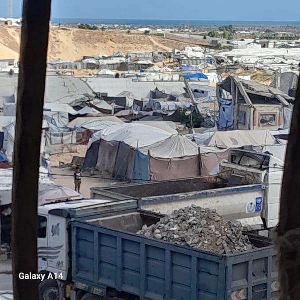 Debris cleanup continues at Khan Yunis displacement camp