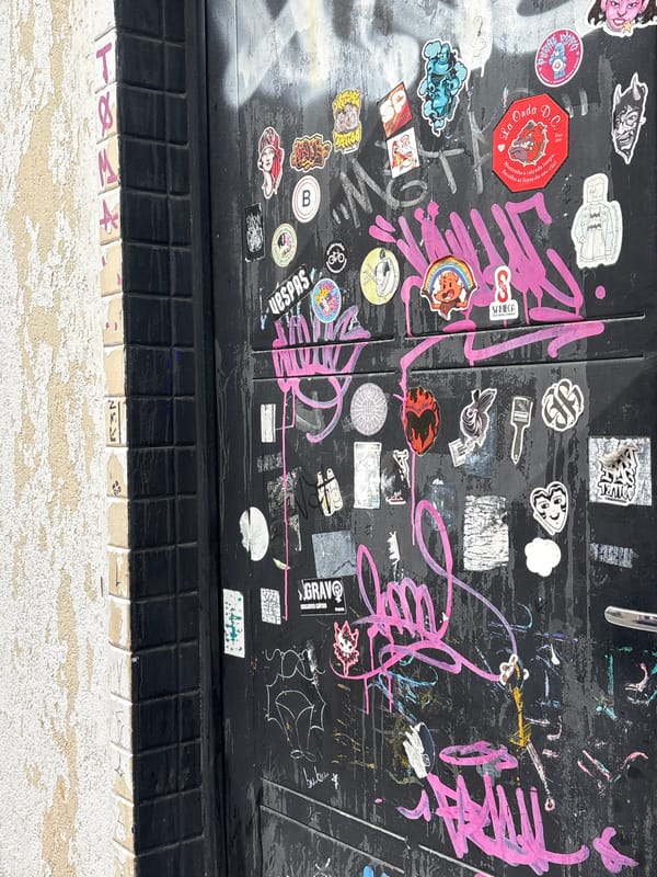 Graffiti, murals, and street life in São Paulo