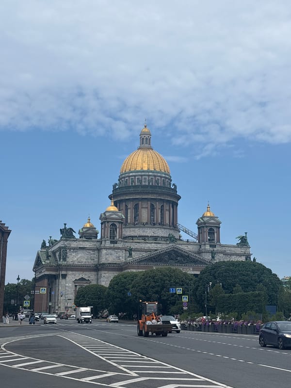 St. Isaac's Square: cathedral dome and tsar's statue