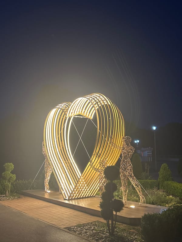 A night out exploring Brest's public art, cafés, and landmarks