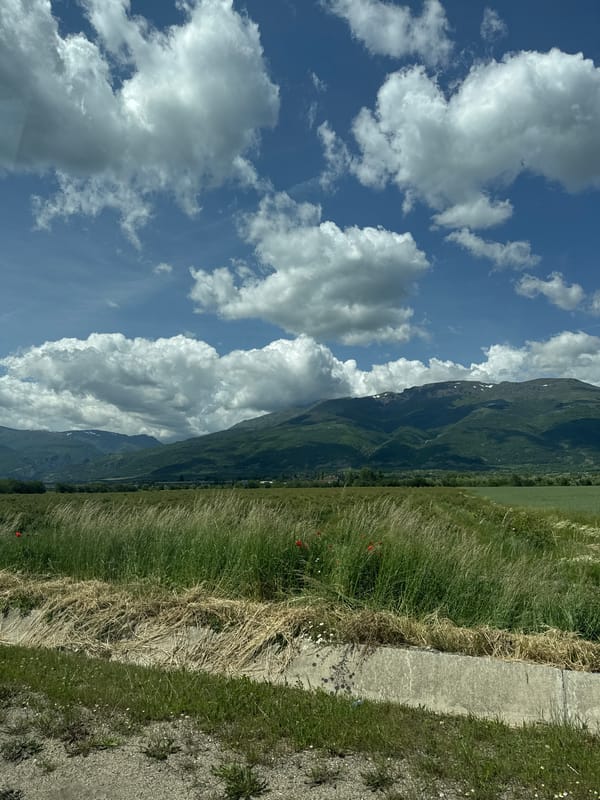 Mountain landscape with clouds documented in five-minute sequence