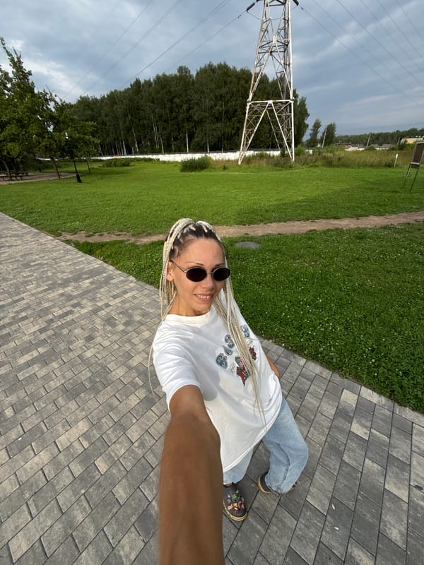 Selfie tour through Rusanovo landmarks, parks, and orchard