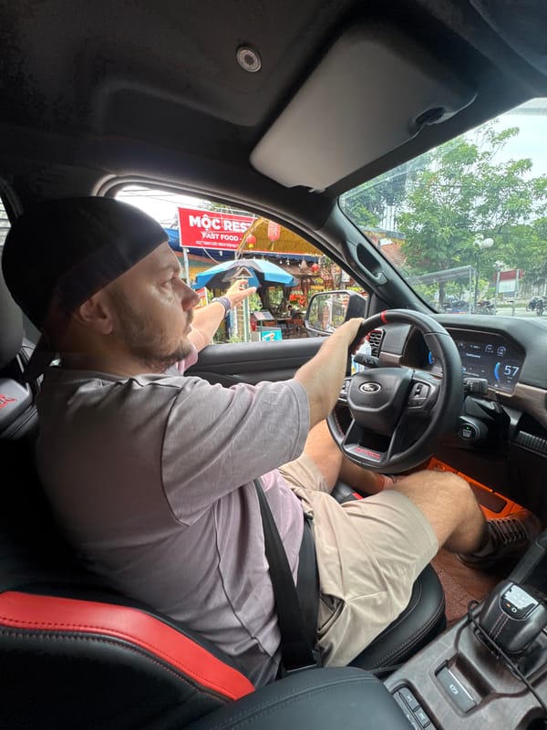 Ford Raptor drive through Vietnamese mountains with scenic views
