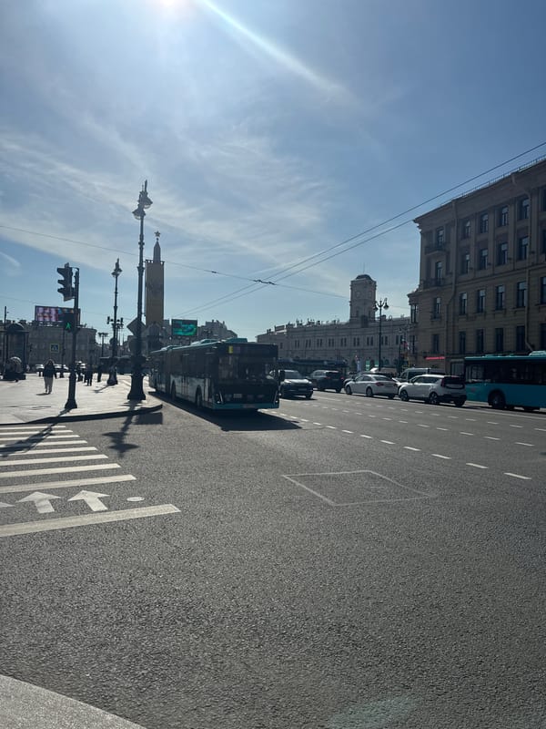 Morning street scenes documented in central Saint Petersburg