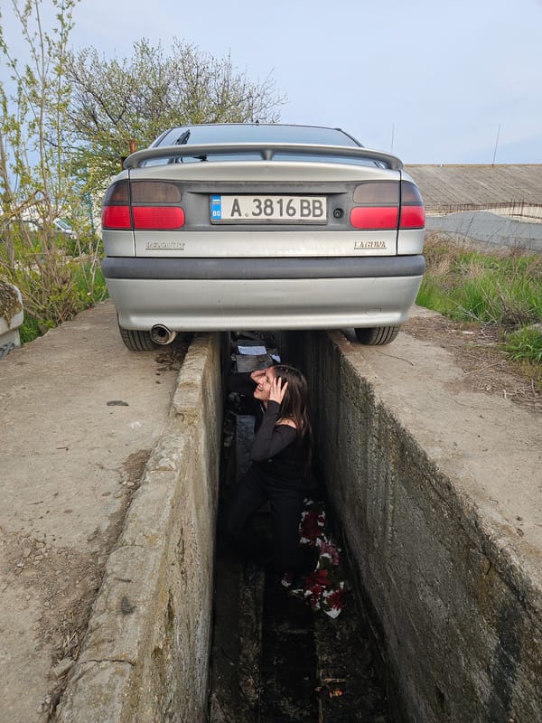 Bulgarian-plated Renault Laguna spotted parked in Chernomorets