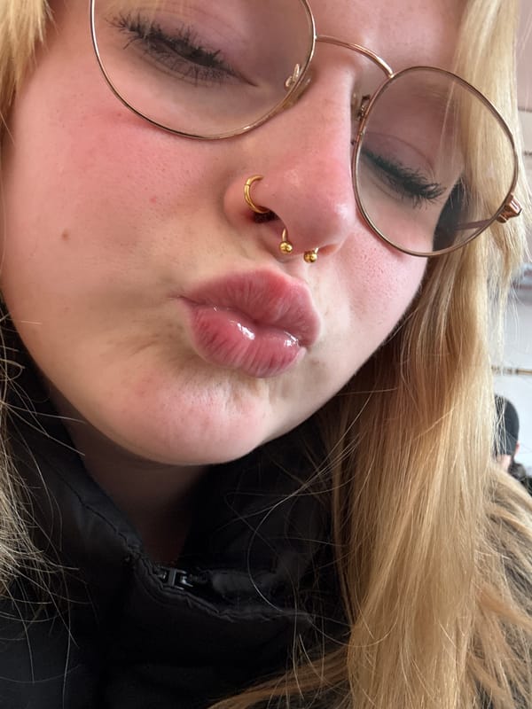 Woman poses for close-up photos at morning location