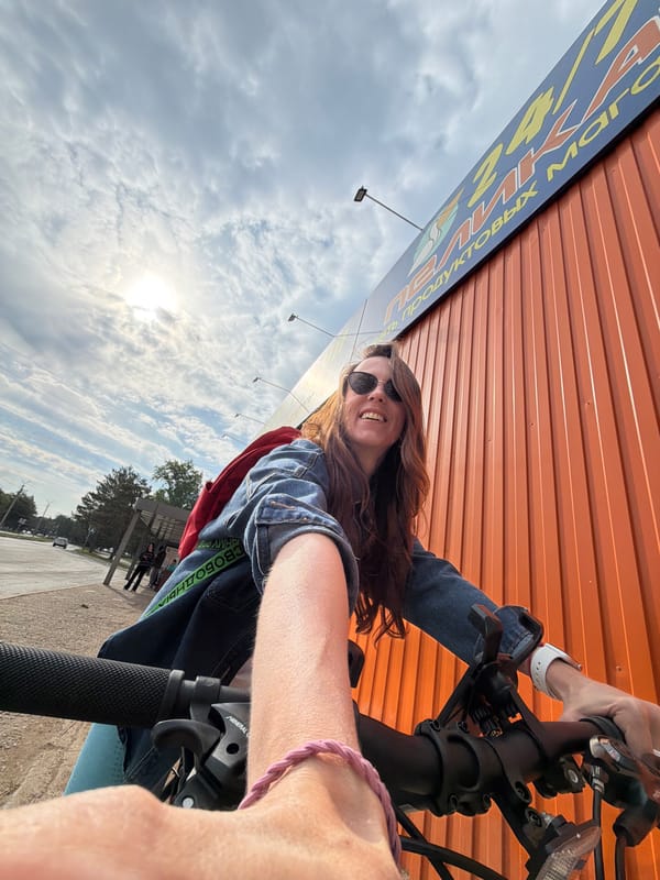 Woman cycles, takes selfies in Birobidzhan before abandoning bike