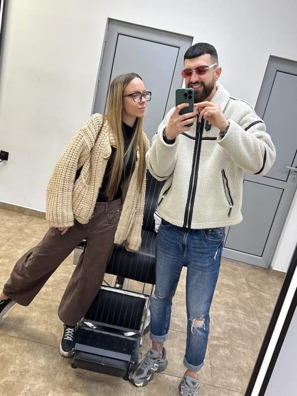 Couple takes mirror selfies at salon in Kazanlak