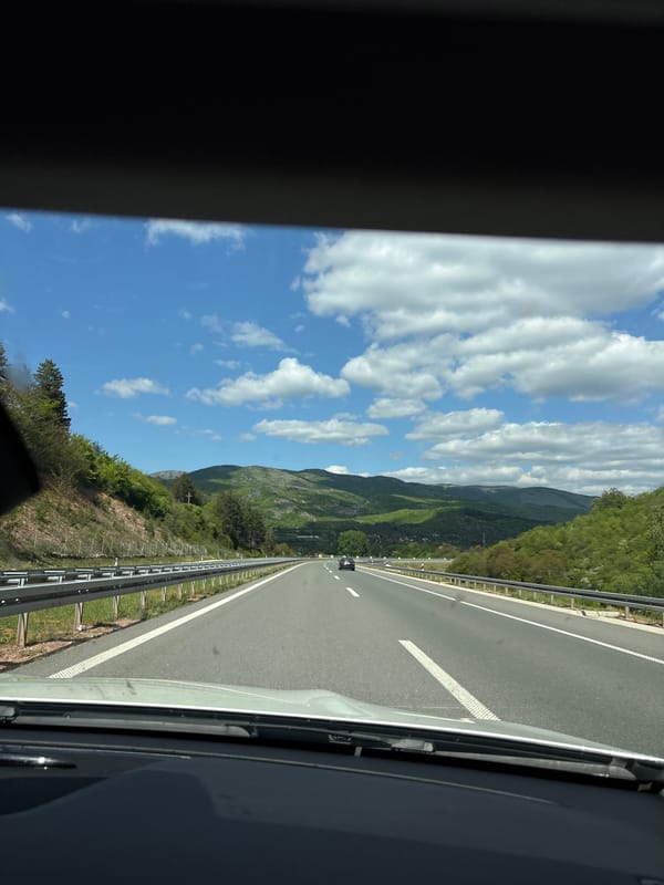 Highway travel documented in mountainous Serbian municipality