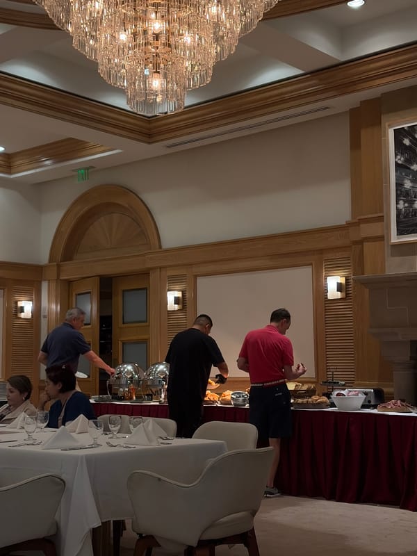 Woman documents upscale brunch experience in Key Biscayne
