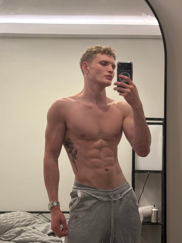 Man takes mirror selfie indoors in London