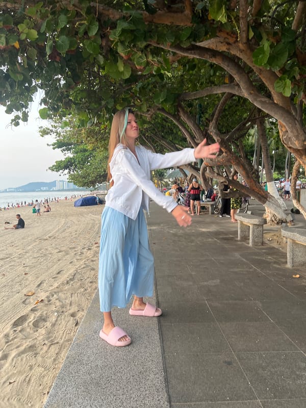 Evening stroll and exercise activity observed in Nha Trang
