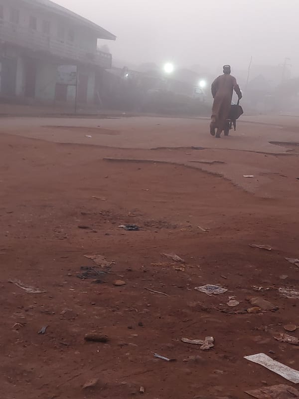 Early morning fog and daily activity observed in Bukuru