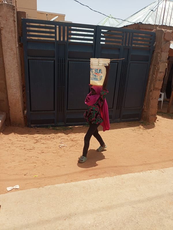 Daily life moments captured across Abarakan, Niger neighborhood