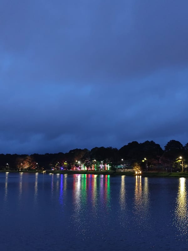 Evening fishing and gathering at Xuan Huong Lake, Da Lat