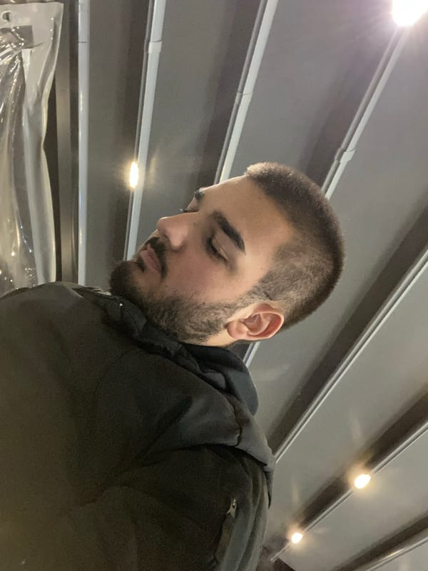 Man photographed in commercial space in Blagoevgrad